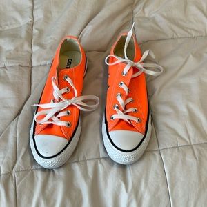 Converse size 6.5 new neon orange